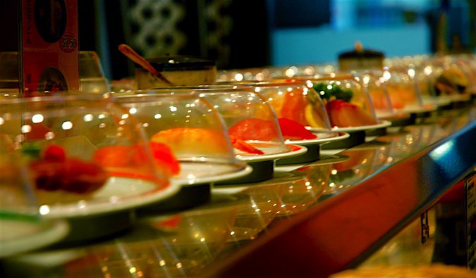 Eat cheap in Sydney by trying a sushi train
