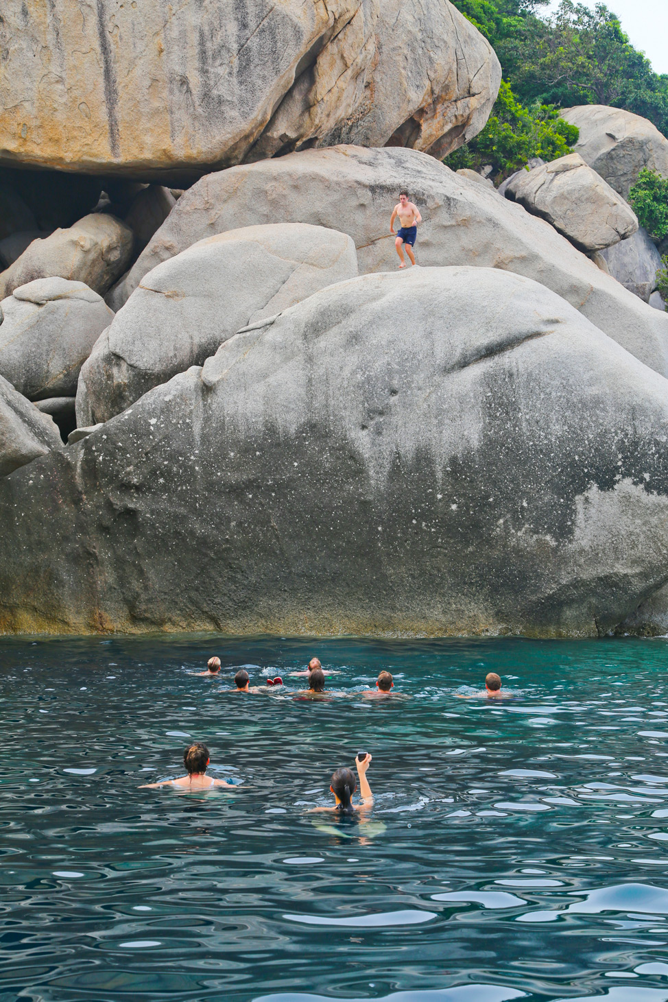 Jump Into Jaws Cliff Jumping Koh Tao