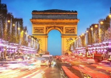paris-france-arc-de-triomphe-night-banner-shutterstock-124132723-830x288.jpg
