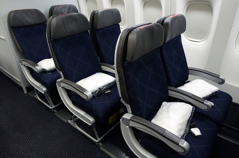The three two-seat rows at the back of AA's 773 cabin.