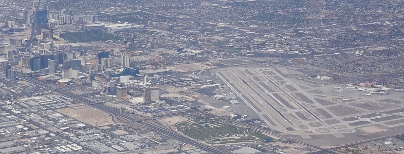 Vegas, baby! On the left, the strip; on the right, McCarran Airport. We'd see this view again after an aborted landing attempt.