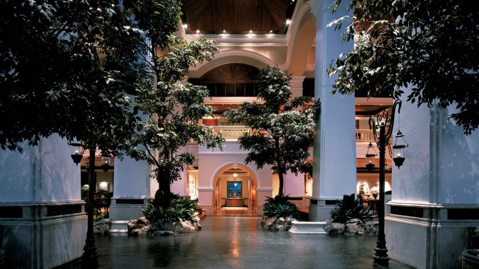 The beautiful Atrium Lobby at Grand Hyatt Erawan Bangkok