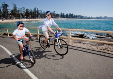 chinese-tourists-sydney-cycling.jpg