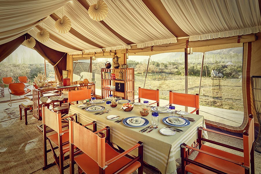 The communal dining area in the Diskit camp means you get a chance to mingle with other guests
