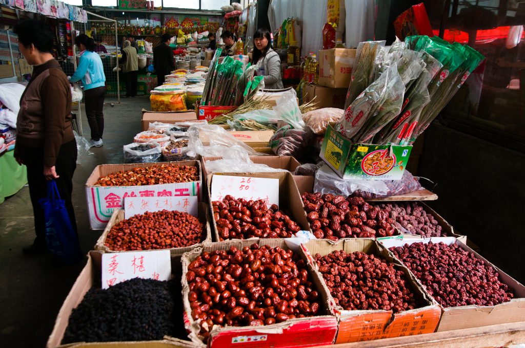 A local market in Beijing. Pic: Mitch Altman/flickr