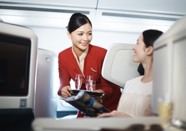 cathay-pacific-a350-business-class-service.jpg
