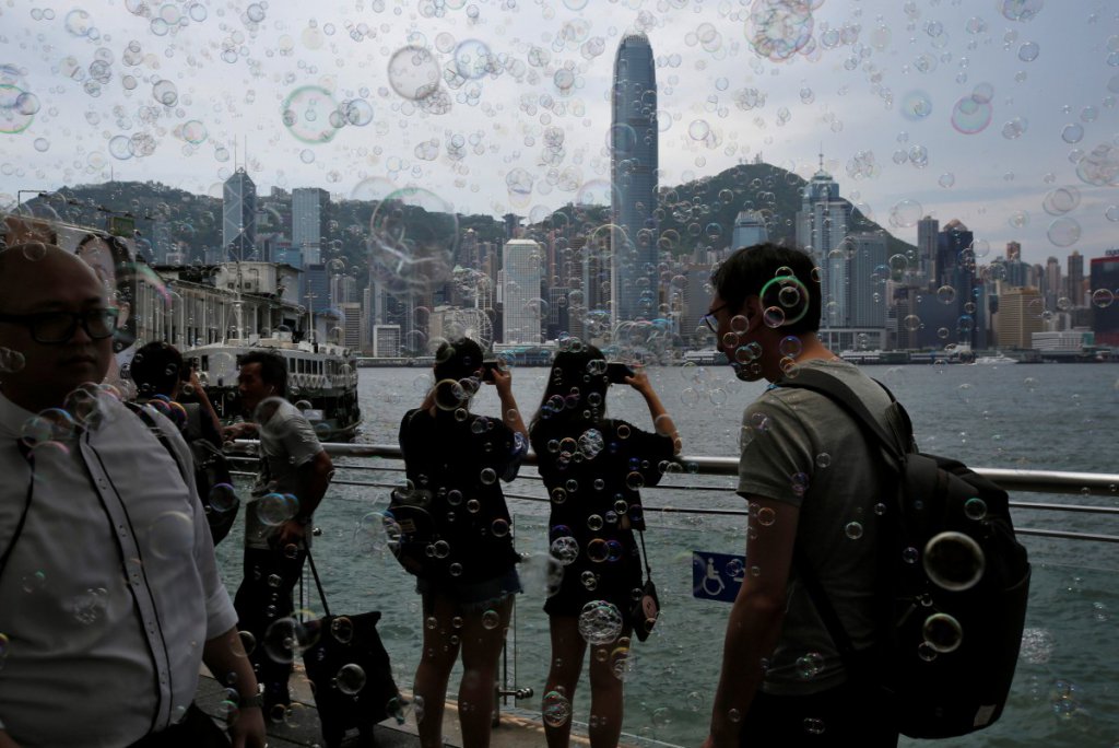 In pictures: Bubbles cascade down Hong Kong’s harbor in public art exhibition  In pictures: Bubbles cascade down Hong Kong’s harbor in public art exhibition  In pictures: Bubbles cascade down Hong Kong’s harbor in public art exhibition  In pictures: Bubbles cascade down Hong Kong’s harbor in public art exhibition  