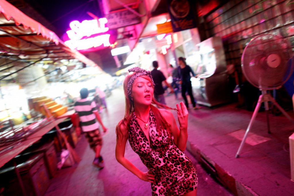 Thailand slowly sheds sex tourism image as more women visit  