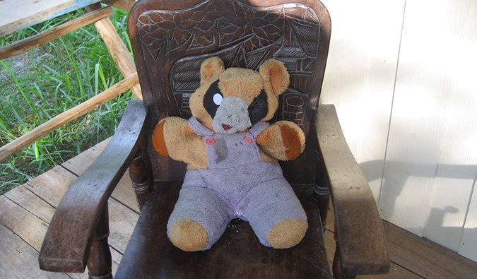 the abandoned teddy bear in Ko Lipe